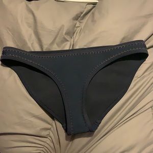 Stitched navy Triangl bottoms